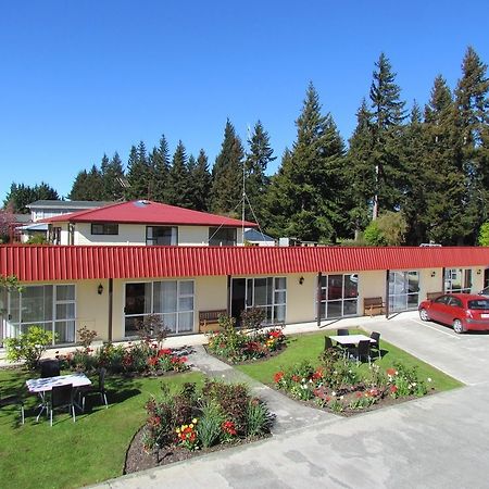 Amber Court Motel Te Anau Dış mekan fotoğraf
