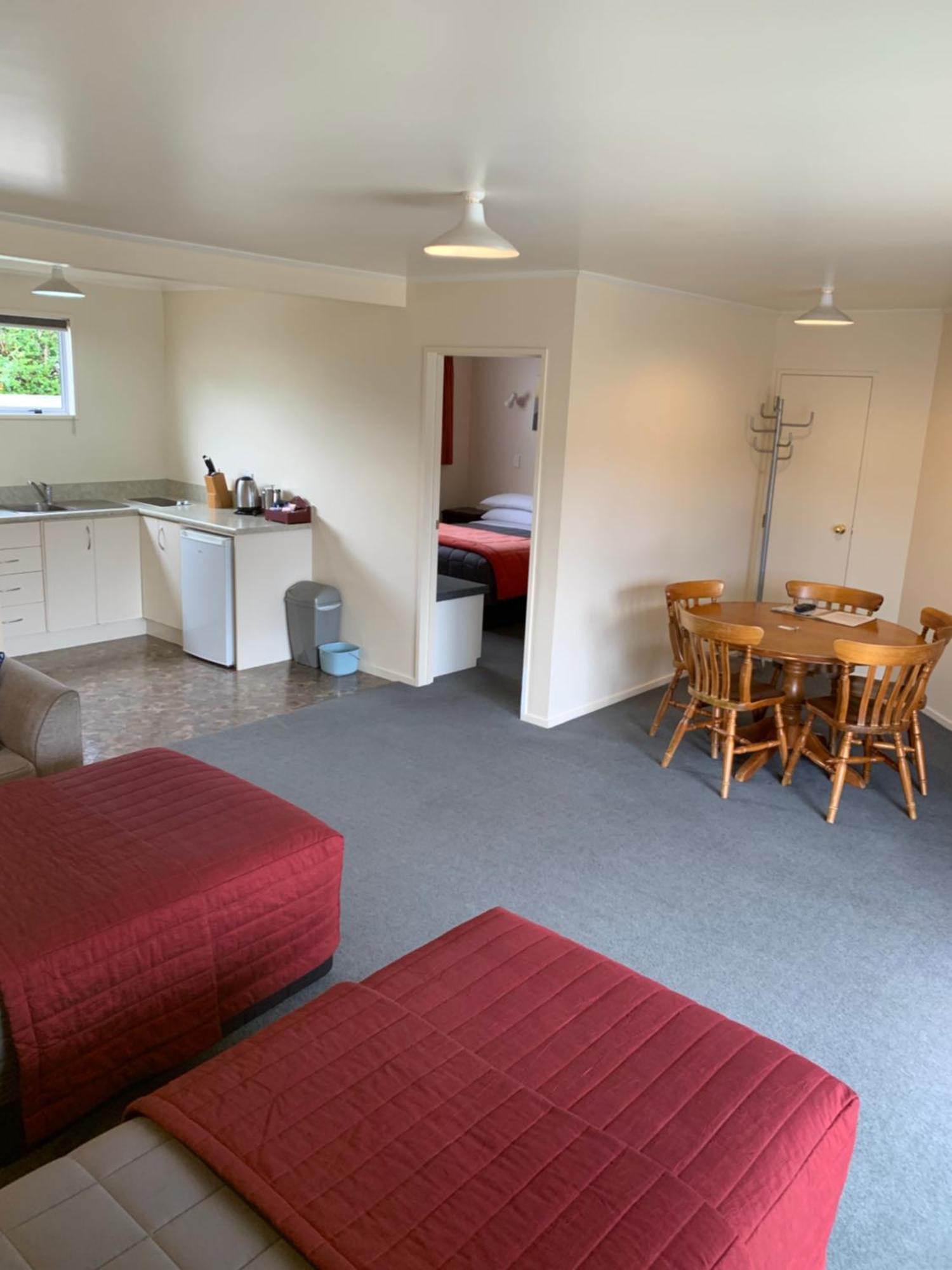 Amber Court Motel Te Anau Dış mekan fotoğraf