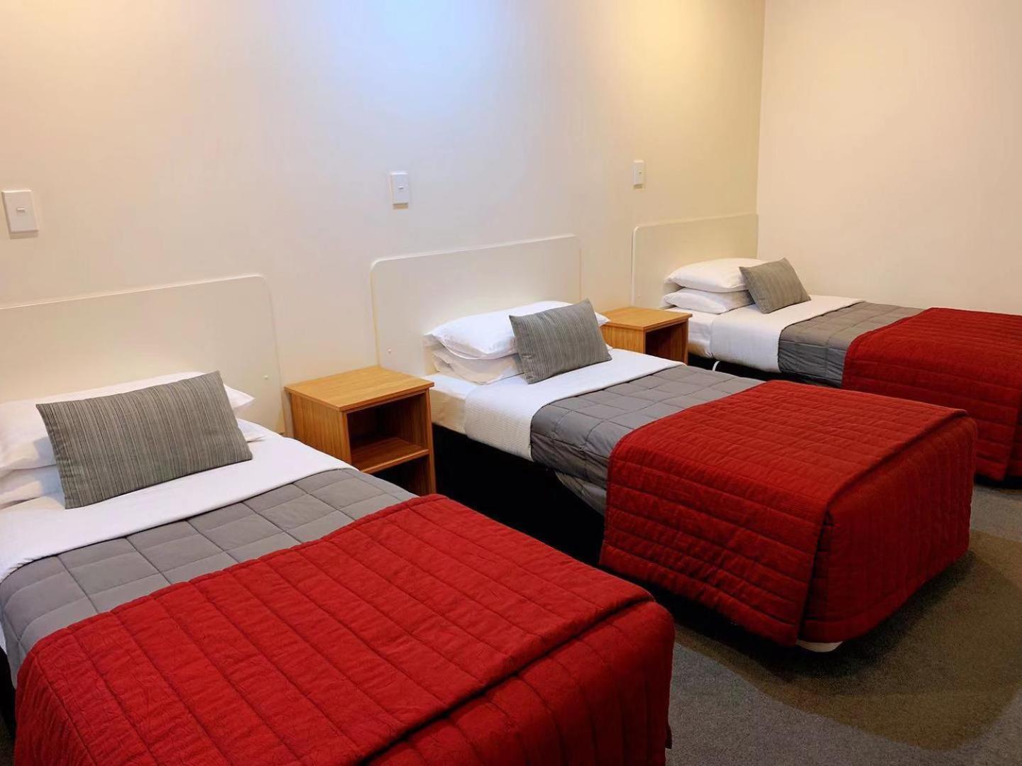 Amber Court Motel Te Anau Dış mekan fotoğraf